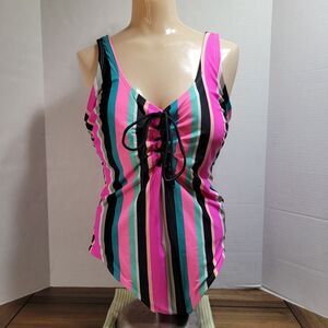 No Boundaries Women's 1Pc Swimsuit Vertical Stripes - Size 1X (17)
